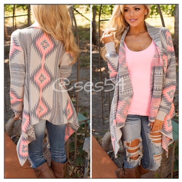 Boutique Sweaters - SOLD❌Southwest sharkbite pastel cardigan/poncho
